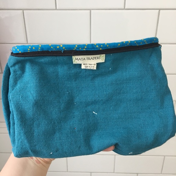 Fair Trade Zippered Organizer Bag - Picture 6 of 14